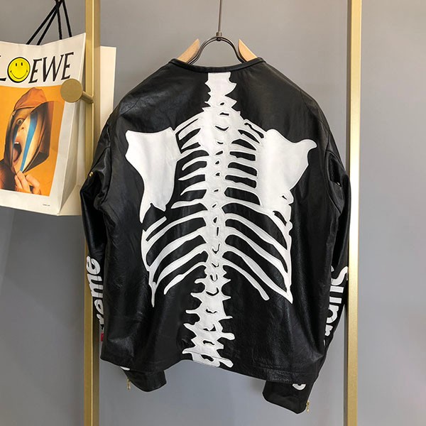 シュプリーム vanson 偽物 ヴァンソン レザー ボーン ジャケット Shg54235